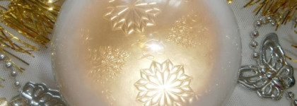 Guerlain Meteorites Flocons Enchantes Light-Enhancing Powder Face And Decollete