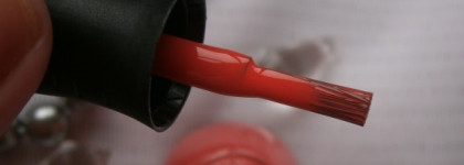 Лак для ногтей Limoni Spices в оттенках №581 и №582