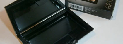 ArtDeco: Beauty Box Quattro, EyeShadow Matt №587,  Eyeshadow Pearl №05, 17, 29