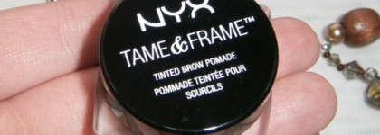 NYX Tame&Frame Tinted Brow Pomade в оттенке №01 Blonde