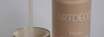 Просто хороший тональник). ArtDeco Rich Treatment Foundation в оттенке №28 light porcelain