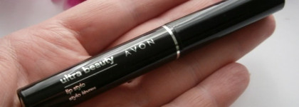 Avon Ultra Beauty Lipstick в оттенке Totally Twig