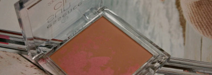 Essence Sun Club 2 in 1 Bronzing Powder в оттенке 20 Sunset