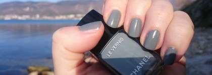 Chanel Le Vernis Longwear Nail Colour 566 Washed Denim