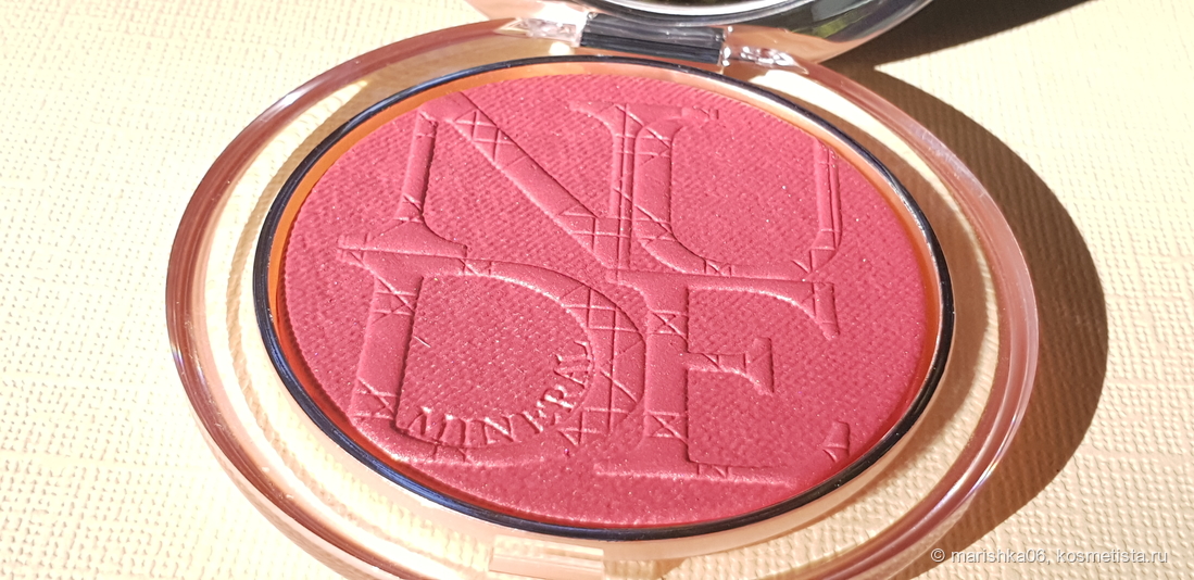 Dior Coral Pop (10) Diorskin Nude Luminizer Blush Review & Swatches
