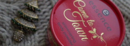 Рождественская коллекция от essence - Come to Town. Часть 1: пудра для тела, тени для век и карандаши для глаз