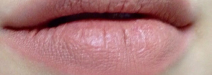 Для любителей сладенького - новые оттенки помад Gosh Velvet Touch Lipstick 011 Matt Nougat, 012 Matt Raisin