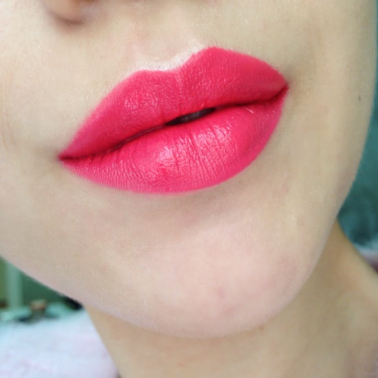 Эксклюзив! Sleek MakeUP Lip Vip Semi-Matte Lipstick из коллекции Whimsical Wonderland в оттенках Hot Tottie, Fancy Pants, Big Shot