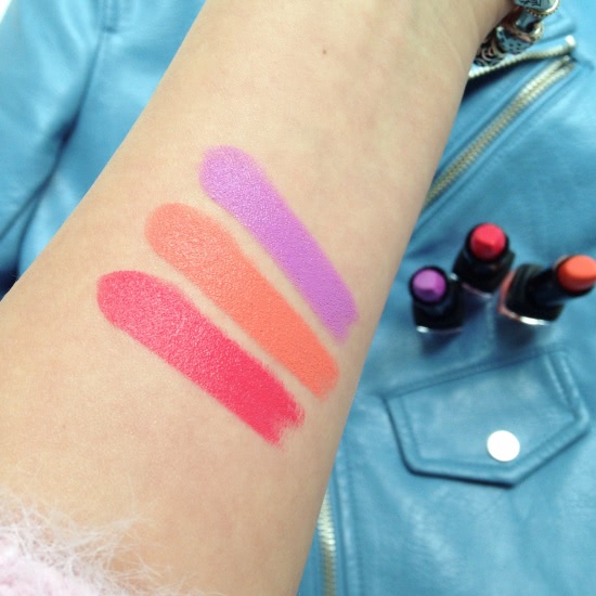 Эксклюзив! Sleek MakeUP Lip Vip Semi-Matte Lipstick из коллекции Whimsical Wonderland в оттенках Hot Tottie, Fancy Pants, Big Shot