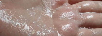 Мягкий очищающий гель для лица Noreva Exfoliac Soft purifying foaming gel