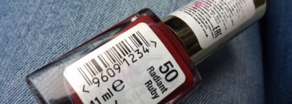 Max Factor Gel Shine Lacquer Radiant Ruby - бюджетный красный