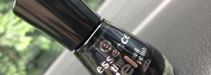 Когда хочется черного - Essence The Gel Nail Polish