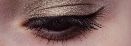MAC Alluring Aquatic Extra Dimension Eye shadow, Sea Worship