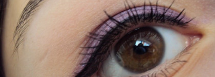 Shiseido Shimmering Cream Eye Color VI 305 Purple Dawn