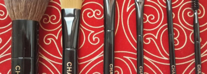 Набор кистей Chanel Les Minis de Chanel Collection of 6 Essential Mini Brushes