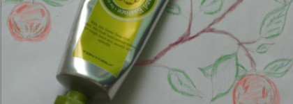 Моя любимая эссенция для рук Tony Moly Green Tangerine Hand Essence