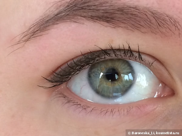 Burberry Eye Definer Eye Shaping Pencil в оттенке №.03 Midnight Ash