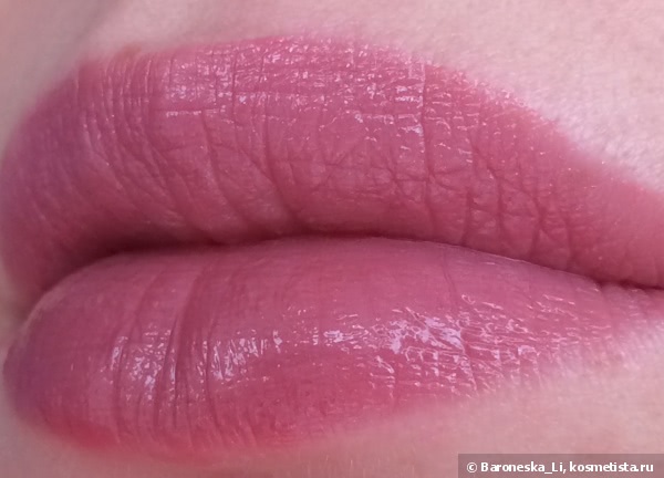 Развязалась... Giorgio Armani Rouge D'armani Sheers Hydrating Lipcolor № 524 Rose wood