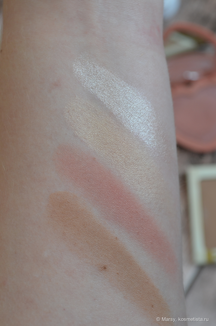 сверху вниз Blinded by the Light, Mary Lou Manizer,  Baby Love, Oliver