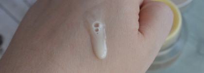 Два любимых идеальных продукта The Face Shop Mango Seed Silk Moisturizing Eye Cream и Silk Moisturizing Toner