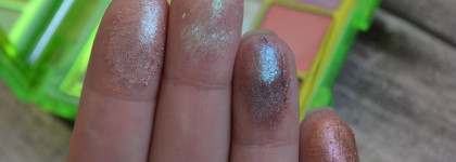 Косметичка июня: «хочу ярко, свежо и блистать»