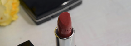Люксовая малышка от Dior Rouge Dior Metallic Finish Spring 2021 #525 Chérie