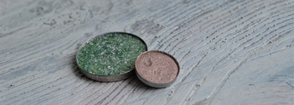 Минималистичная косметичка марта