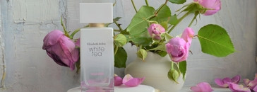 Нежный и девичий White Tea Wild Rose EDT от Elizabeth Arden