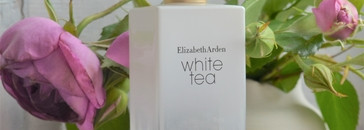 Нежный и девичий White Tea Wild Rose EDT от Elizabeth Arden