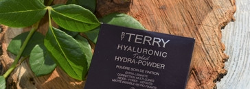 Лучшая пудра от By Terry Hyaluronic Tinted Hydra - Powder
