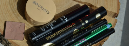 Три продукта для яркого макияжа глаз в цветах апрельской палитры