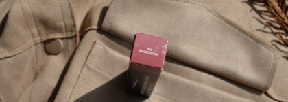 Пудрово - матовая помада MAC Powder Kiss Lipstick - Brickthrough