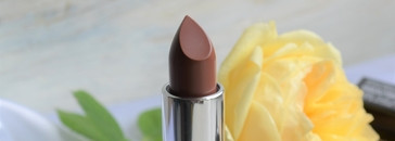 Mac Lustreglass Lipstick в оттенке Signature Move - лучшая осенняя