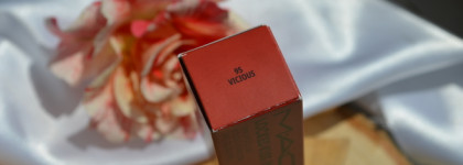 Красная - прекрасная Mac Locked Kiss ink 24hr Lipcolour - Vicious