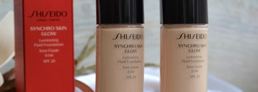 Самый любимый для сияющей кожи Shiseido Synchro Skin Glow Luminizing Fluid Foundation SPF 20 - Neutral 1