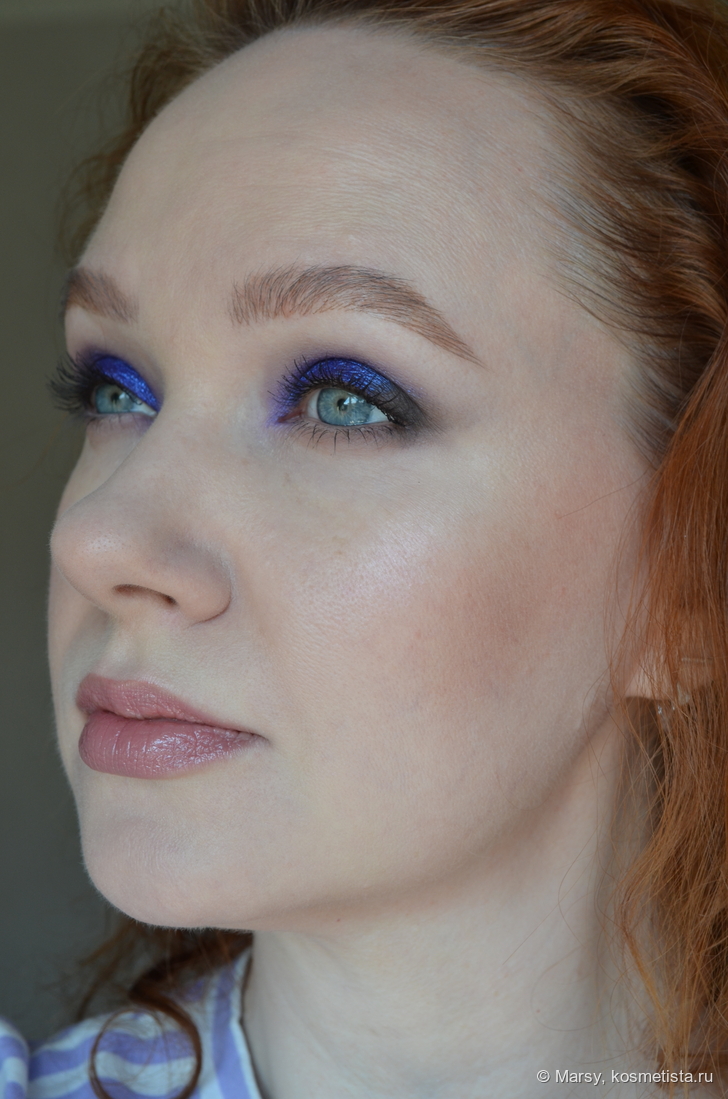 в полном макияже