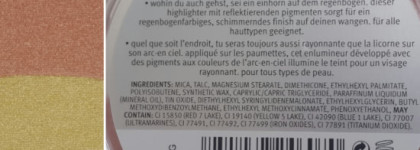 Ни один единорог не проскочит мимо Prismatic Rainbow Glow Highlighter от Essence