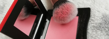 Румяна Shiseido InnerGlow CheekPowder в оттенке 03 Floating Rose