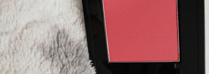 Румяна Shiseido InnerGlow CheekPowder в оттенке 03 Floating Rose