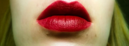 MAC Prep+Prime Lip Base и MAC Matte Lipstick Diva