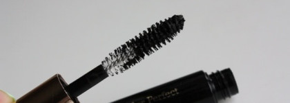 Clarins Wonder Perfect Mascara- 01 Wonder Black
