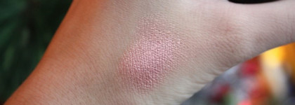 Maybelline Eye Studio Color Tatoo 24Hr Cream Gel Shadow 65-Pink Gold