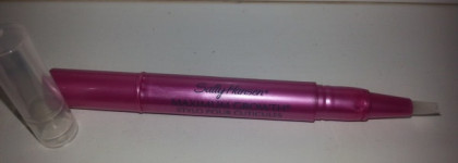 Sally Hansen Maximum growth cuticle pen - Карандаш для кутикулы, ускоряющий рост ногтей