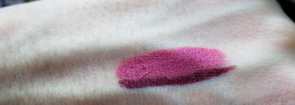 Помада NYX Ombre Lip Duo в оттенке 10 Rags & Riches