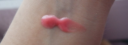 Уход за нежной кожей губ с Eva Mosaic Lip Balm