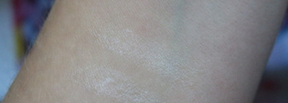 Бальзамы для губ Essence Lipbalm & the lovely little things