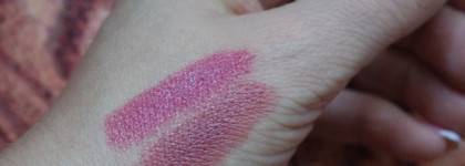 Помада для губ Essence Ultra Last в оттенках 07, 08