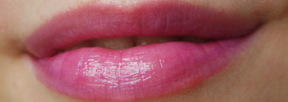 Бальзам - тинт для губ Essence Kiss the Mermaid Lipstick