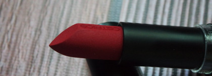 Помада Catrice Ultimate Matt №030 Rouge Lala