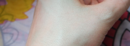 База под макияж Catrice Colour Correcting Prime and Fine Anti-Red Base